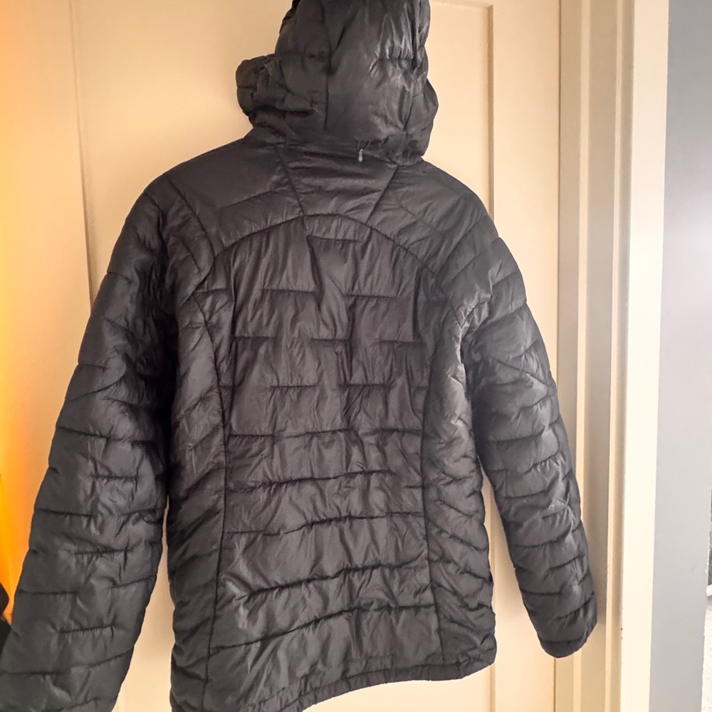 Women's Black Medium Patagonia Hi-Loft Down Hoody Puffer Full Zip Black Jacket! - Picture 3 of 6
